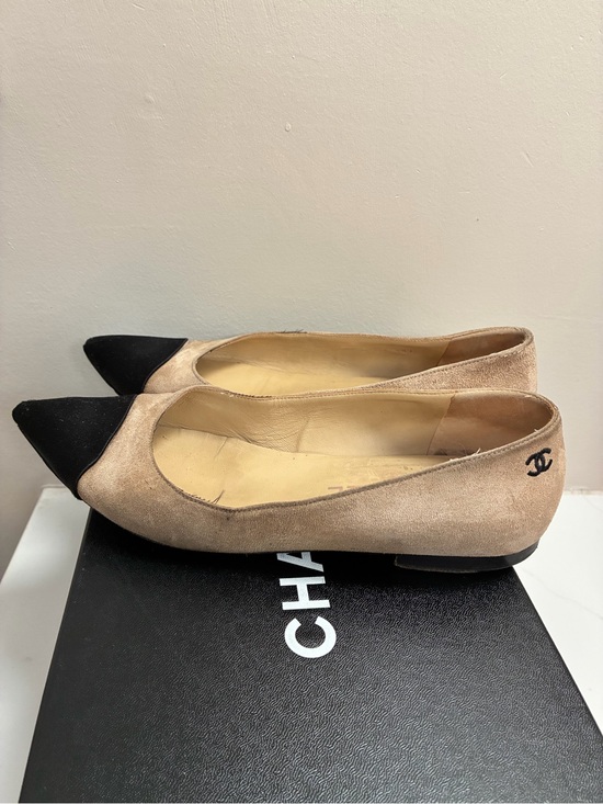 CHANEL Shoes - Chanel Classic Two-Tone Suede with Satin Cap-Toe Ballet Flats in Beige and Black